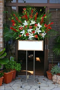 名古屋の花屋カームクームのスタンド花サンプル1