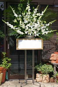 名古屋の花屋カームクームのスタンド花サンプル29
